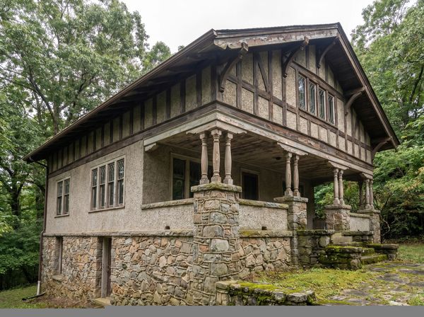 Asheville Craftsman exterior before painting